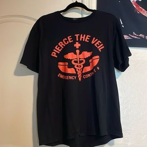 Hot topics Large pierce the veil red and black emergency contact t-shirt